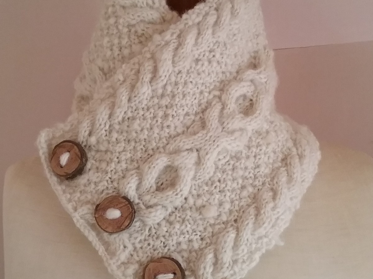 Romney: Cable Knitted ‘Owlers’ Cowl