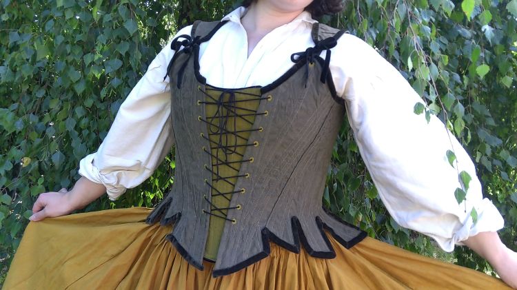 A Foray into Historical Corsetry: 18th Century&nbsp;Stays